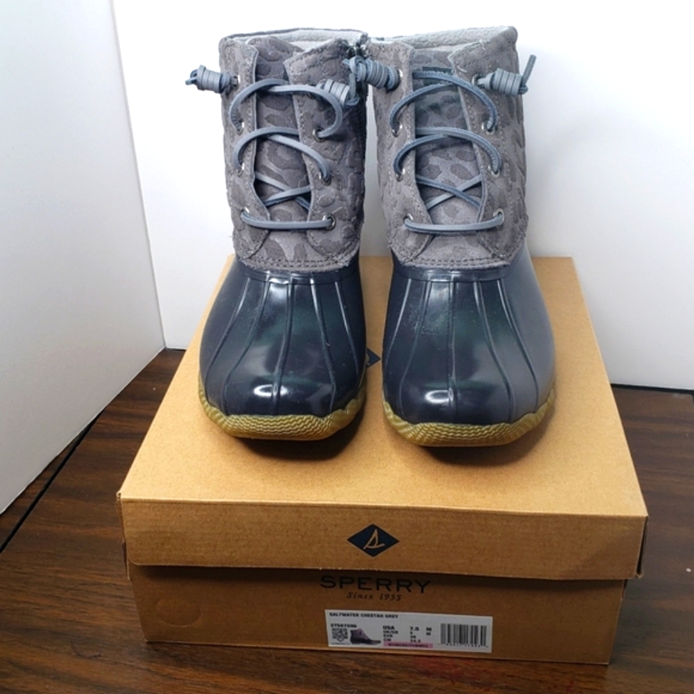 Sperry Saltwater Cheetah Gray Women's Duck Boots Size 7.5